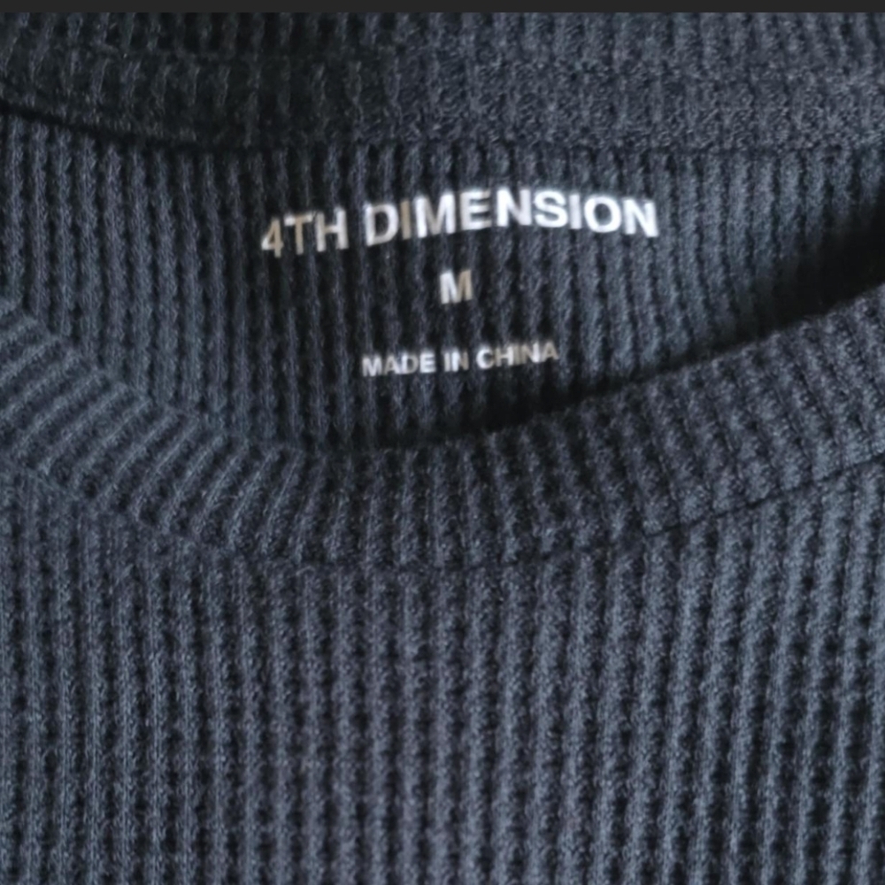 NEW Black Long Sleeve Graphic Shirt Size M - Picture 2 of 3